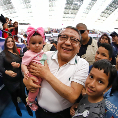 FIESTA NAVIDEÑA EN LA VILLA